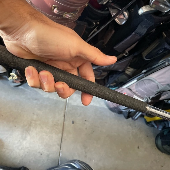 Wilson iron 8 signature Andy Bean in right handed 
Steel - Picture 9 of 10